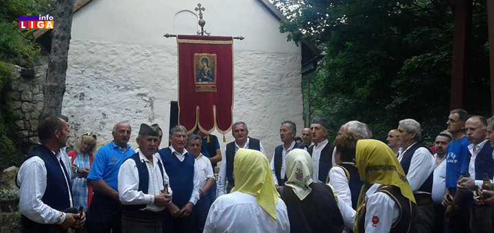 IL-Sabor-u-Kovilju- Čuvari srpske tradicije na Aranđelovdan u Kovilju