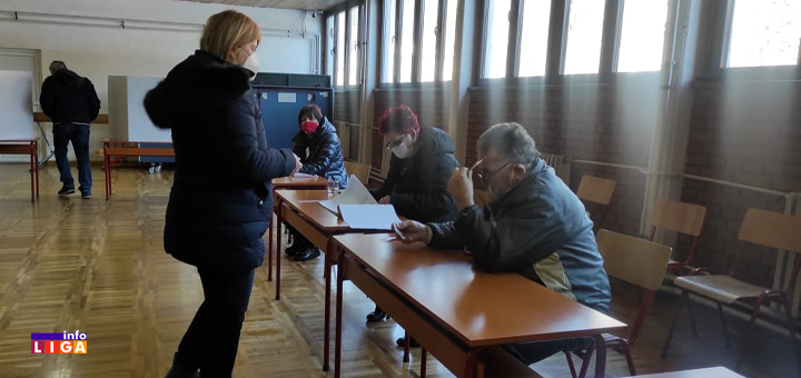 IL-glasanje-referendum- Prvi nezvanični rezultati o izlaznosti u Ivanjici - glasalo 58,9 % građana