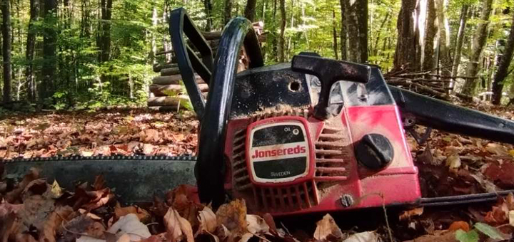 IL-musakrac-suma-testera- Teška nesreća u šumi