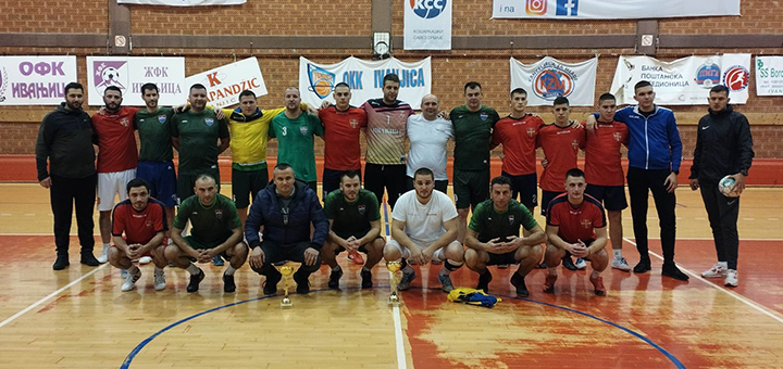 IL-turnir-mali-fudbal- Uspešno realizovan novogodišnji humanitarni turnir u malom fudbalu