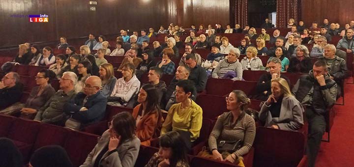 IL-Lucani-ocevi-dom-kulture-publika-2 U Lučanima održano predavanje na temu ''Post i molitva u toku posta''