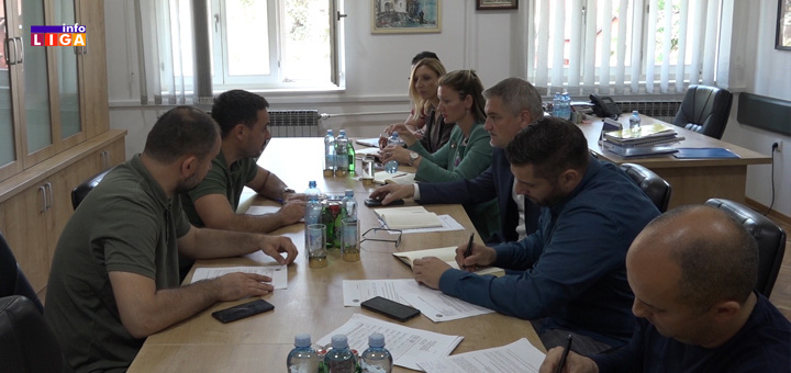 IL-Sastanak-Opstina- Dodatna pomoć Ministarstva poljoprivrede Ivanjici za saniranje šteta od poplava (VIDEO)
