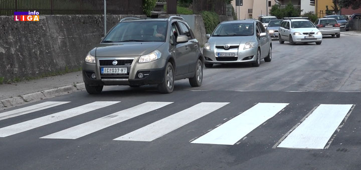 IL-Usporivaciu- Postavljeni usporivači brzine zbog bezbednosti Ivanjičana i svih učesnika u saobraćaju (VIDEO)