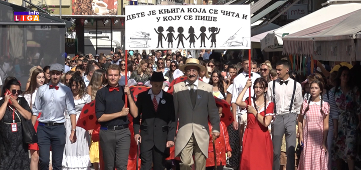 IL-mala-parada- Najmlađi Nušićevci izmamili osmehe čitavog grada (VIDEO)