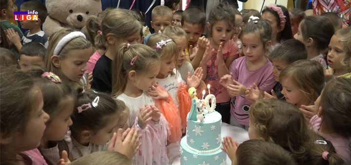 IL-Decija-ned-naslovna- U okviru Dečije nedelje predsednik opštine Ivanjica posetio mališane u vrtićima (VIDEO)