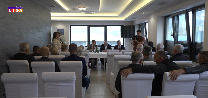 il-poseta-ministra5 Ministar privrede Slobodan Cvetković u radnoj poseti Ivanjici (VIDEO)