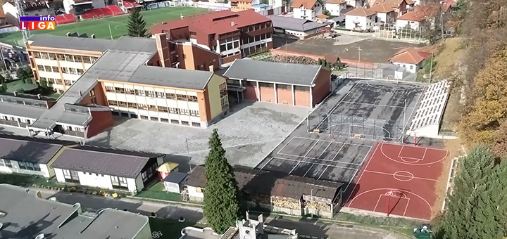 il-skola Novih pedeset miliona dinara za školsku infrastrukturu u Ivanjici (VIDEO)