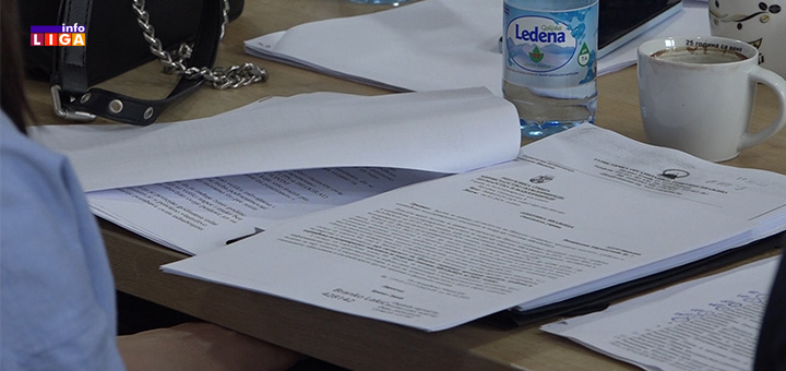 il-vece Zasedalo Opštinsko veće Ivanjica, usvojen i predlog taksista (VIDEO)