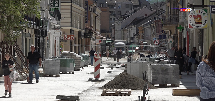 il-glavna-ulica- Završava se prvi deo rekonstrukcije glavne ulice u Ivanjici (VIDEO)