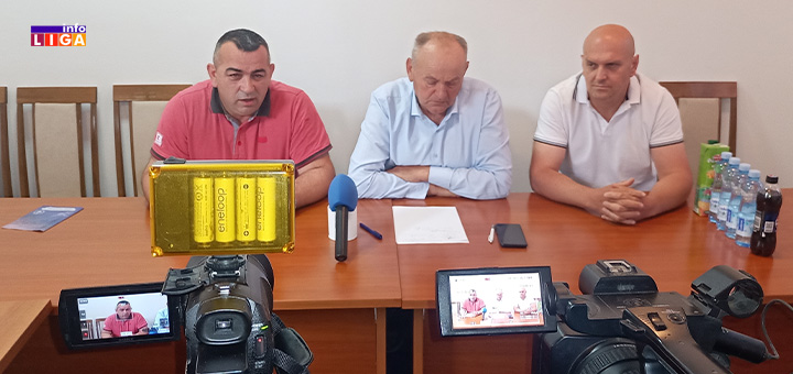 IL-ujedinjena-opozicija-glasam-bolju-ivanjicu Predstavnici ujedinjene opozcije SSP i DS '' Glasam bolju Ivanjicu''  održali konferenciju za novinare (VIDEO)