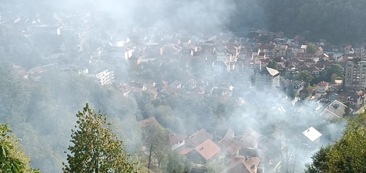 Pozar-vidik Požar na Vidinom kršu u Ivanjici (VIDEO)