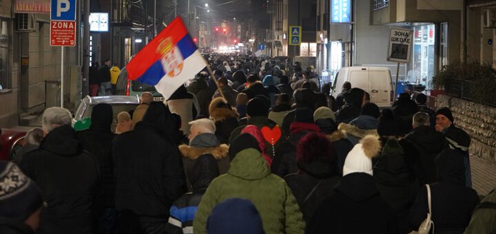 IL-Protesti-Ivanjica-21-2-2025 U centru Ivanjice održan skup podrške studentima pod sloganom "Sejemo otpor – žanjemo pravdu" (VIDEO)