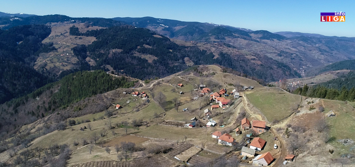 IL-ocrten-golija Dva mlada brata, petoro dece, bliznakinje na putu i selo puno života, nesvakidašnja priča iz udaljenog ivanjičkog sela (VIDEO)