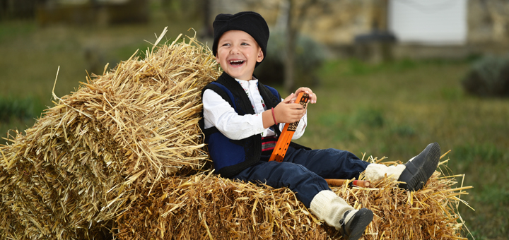 IL-Vule-Jovanovic-Ivanjica- Vule – trogodišnji čuvar srpske tradicije iz Ivanjice (VIDEO)