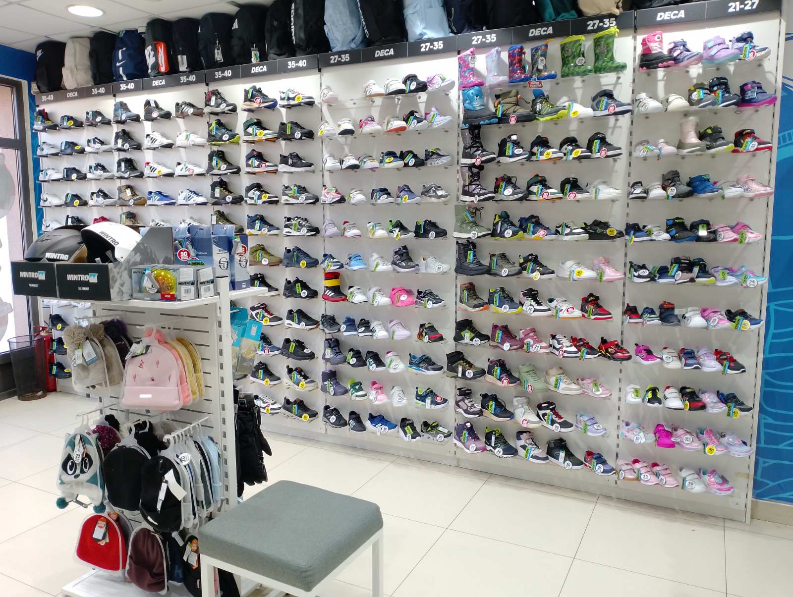 1000010125 U prodavnici PLANETA sport neverovatan popust do 60 odsto