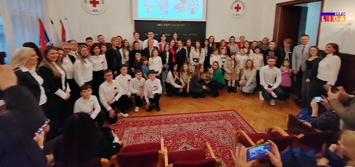 IL-Nagradjeni-CK-Ivanjica Ivanjički volonteri i učenici briljirali na konkursu "Krv život znači"