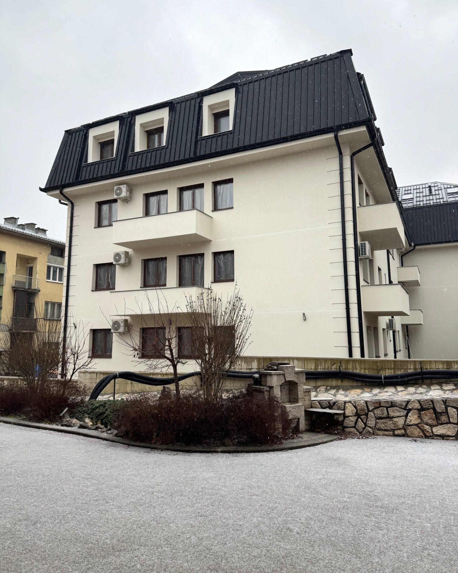 IL-Zgrada-Metal-Inzenjering Ekskluzivna novogradnja u ulici Venijamina Marinkovića – stanovi od 44 do 90 m²