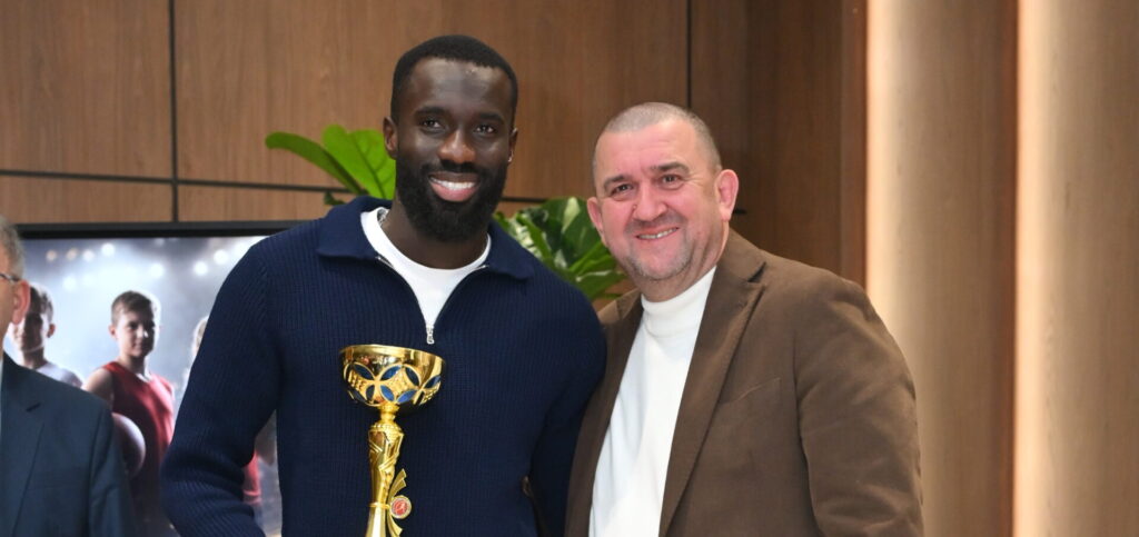 IL-sportista-godine-m-1024x483 Proglašeni najbolji sportisti, kolektivi, treneri i sportski radnici Ivanjice za 2025. godinu (VIDEO)