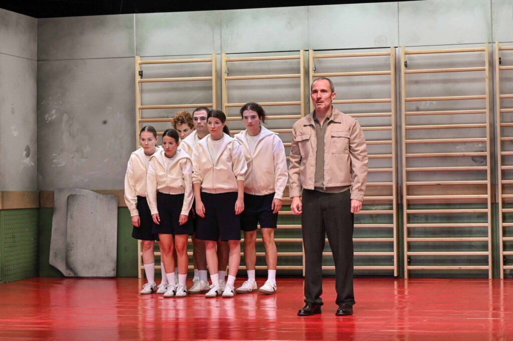 IL-Ako-pcele-nestanu-sa-lica-zemlje-foto-Belkisa-Abdulovic-small-1024x682 „Ako pčele nestanu sa lica zemlje“ pred ivanjičkom publikom